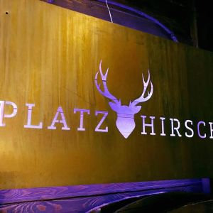 Außenwerbung Platzhirsch